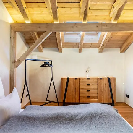 Alpview Loft Apartamento *
