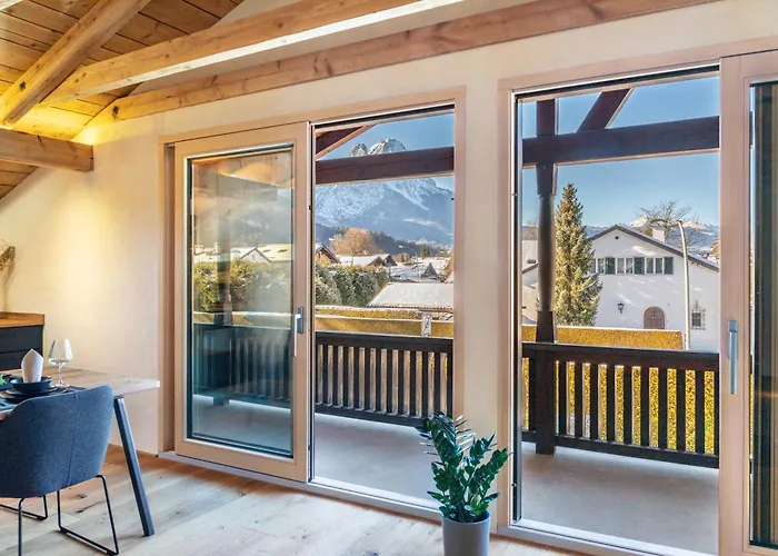 Alpview Loft Apartman *